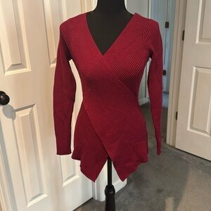 Magenta Sweater Med So flattering!